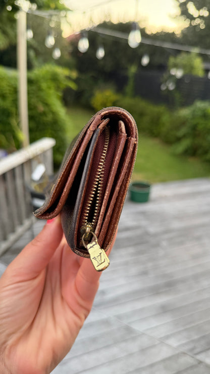 Louis Vuitton Porte-Monnaie Tresor Wallet