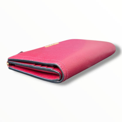 Burberry L-shaped Zipper Long Wallet in Red Leather