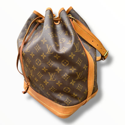 Louis Vuitton Grand Noé Bucket Bag
