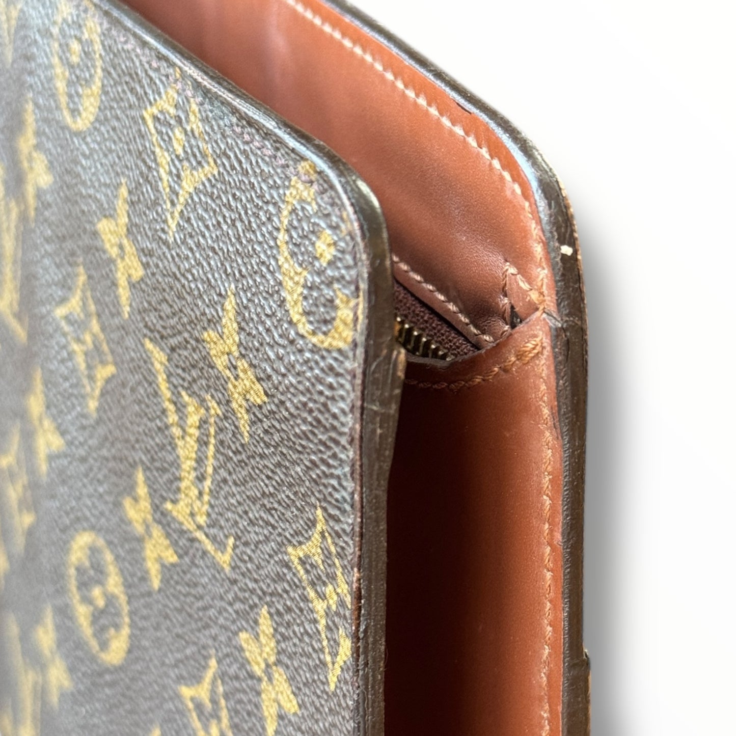 Louis Vuitton Monogram Pochette Homme Clutch