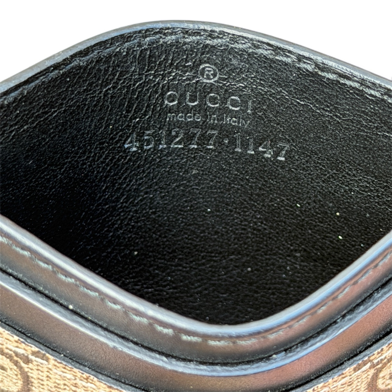 Gucci Bee Print GG Supreme Card Case